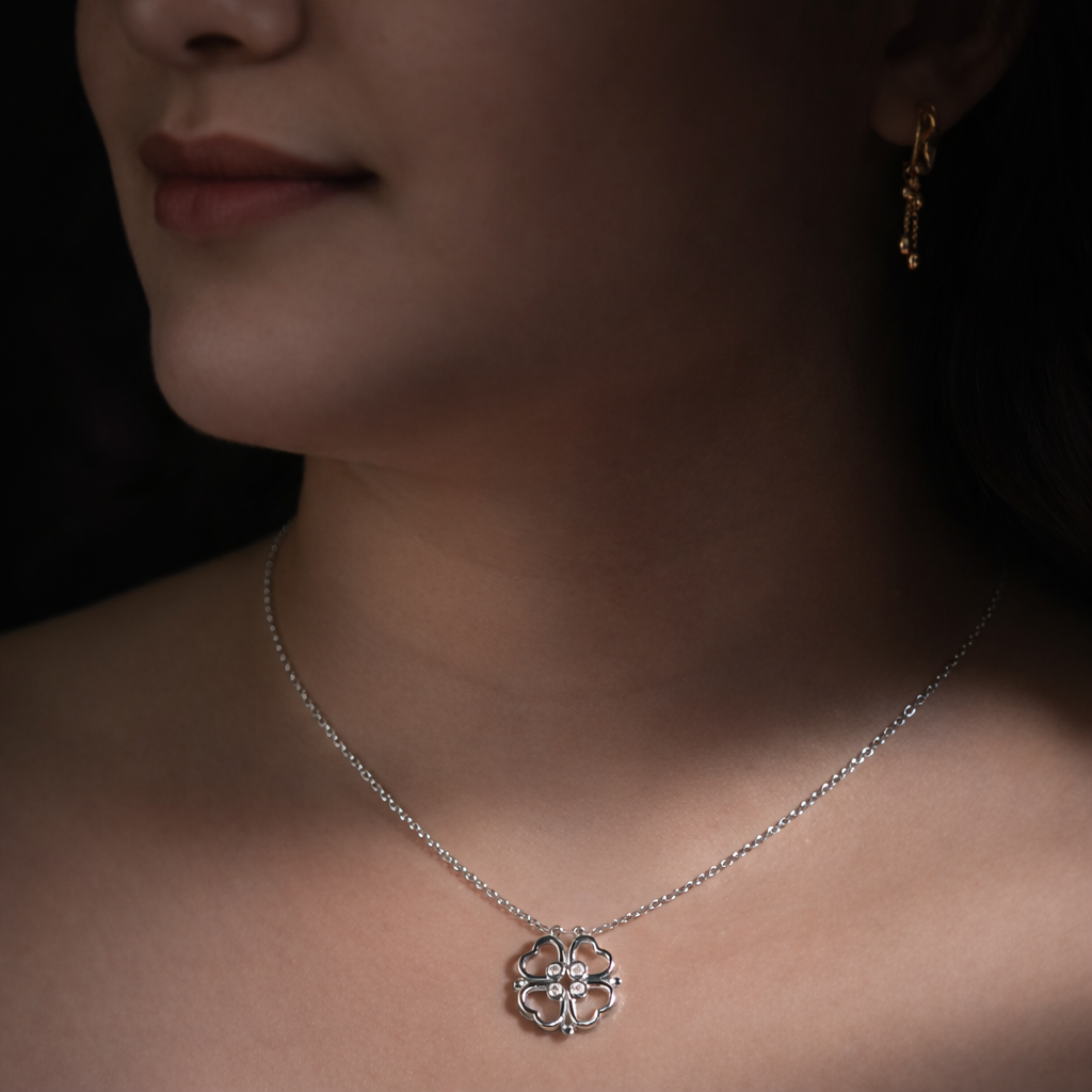 Amora 4-Heart Clover Magnetic Necklace – 925 Silver