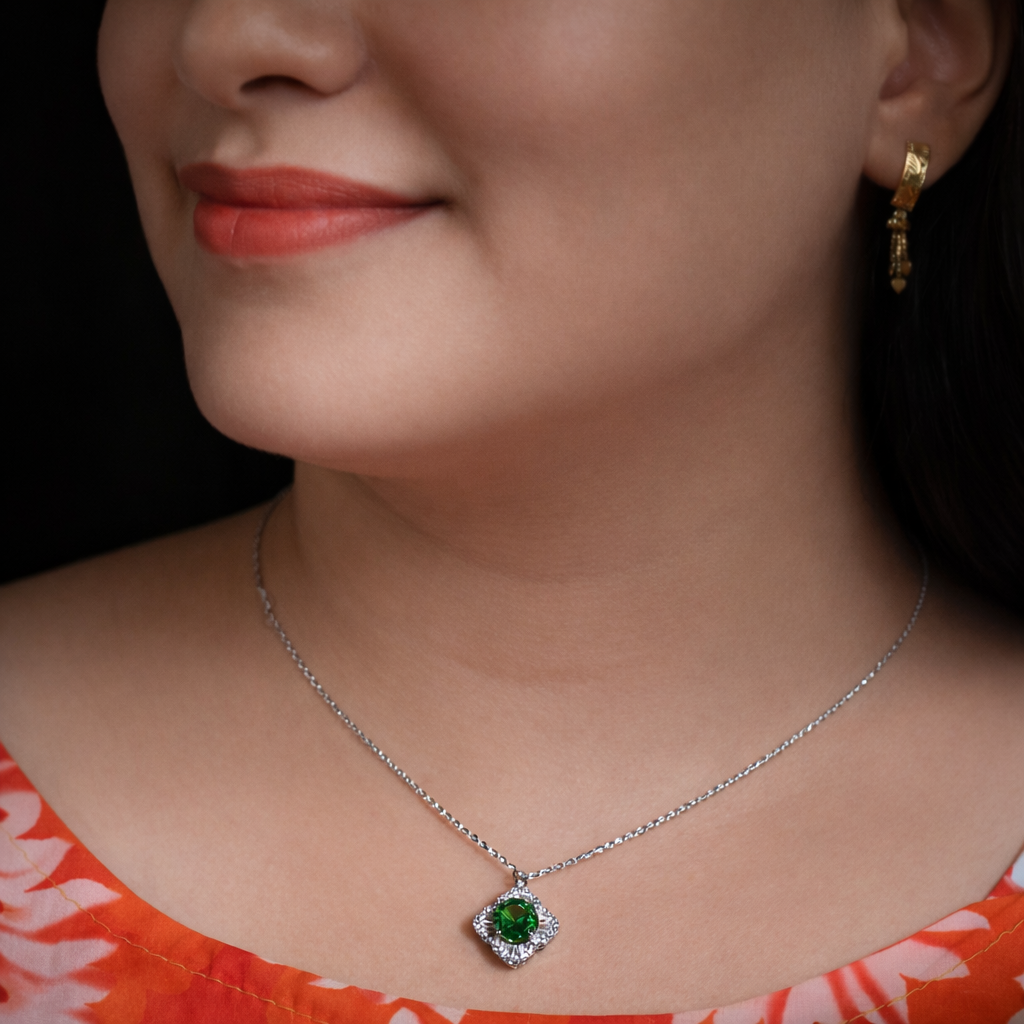 Emerald Luxe Halo Pendant – 925 Silver
