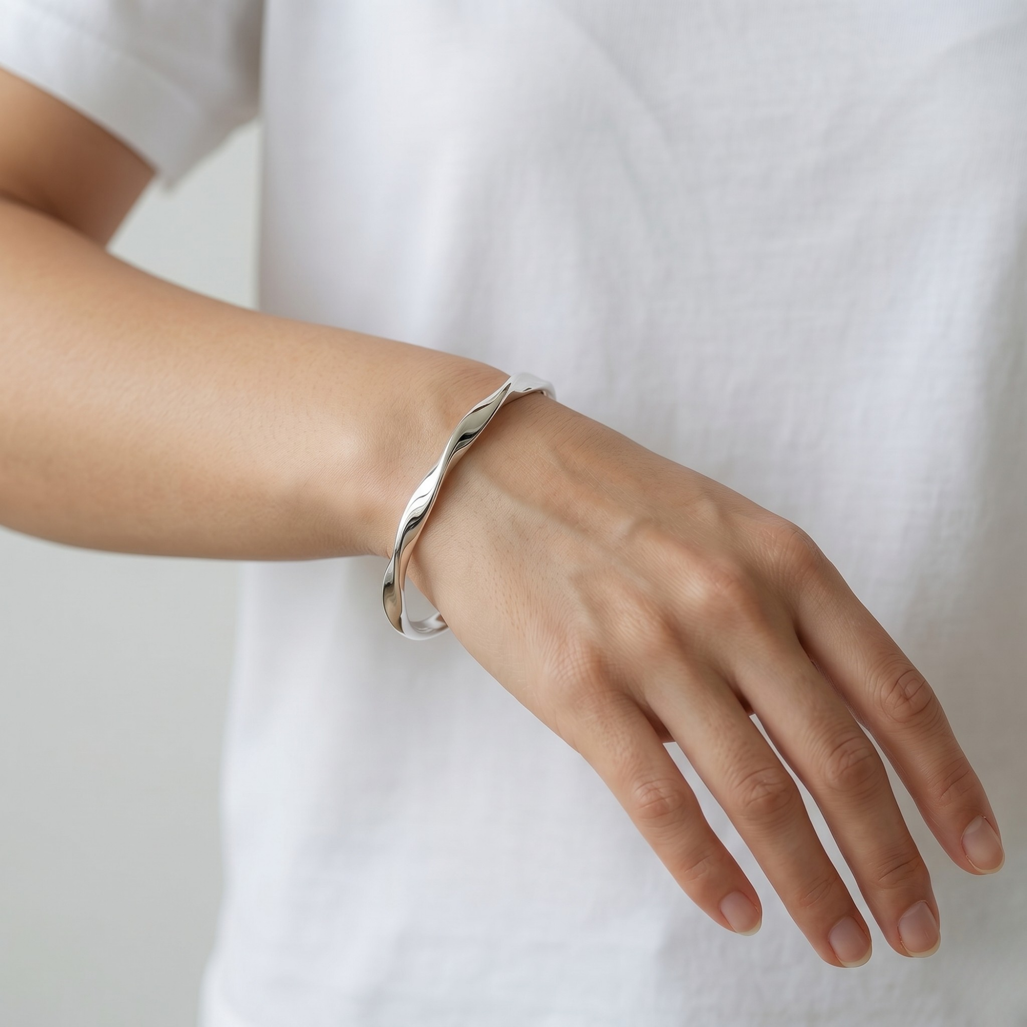 Liquid Wave Kada - 999 Silver