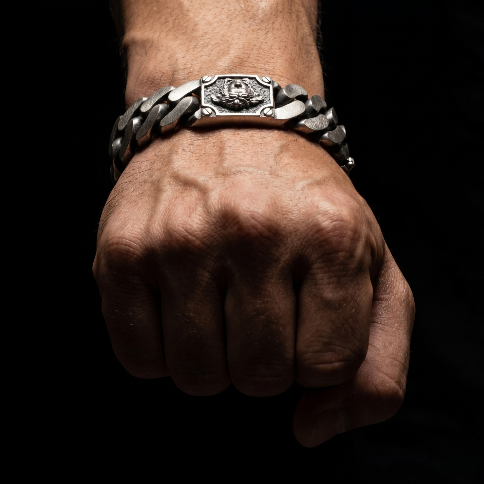 Lion Crest Cuban Bracelet